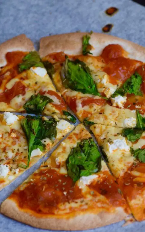 Spinach and Feta Lowfat Pizza