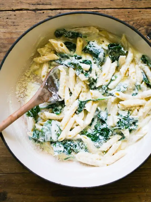 Spinach and Ricotta White Sauce
