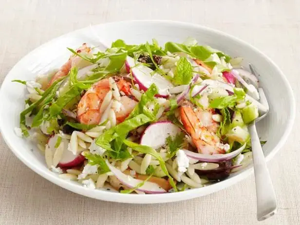 Spinach and Shrimp Orzo Salad