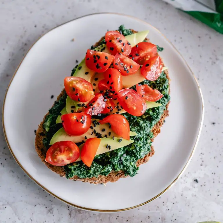 Spirulina Avocado Toast with Sesame Seeds