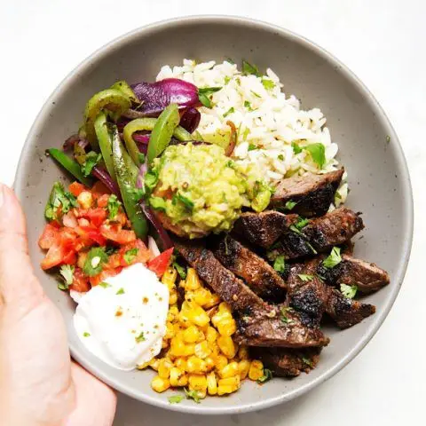 Steak Fajitas with Garlic-Lime Seasoning