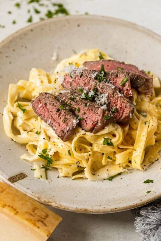 Steak and Pasta with Creamy Alfredo Sauce
