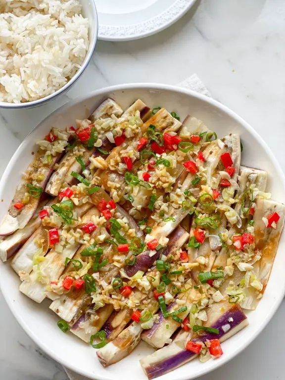 Steamed Chinese Eggplant with Garlic Sauce