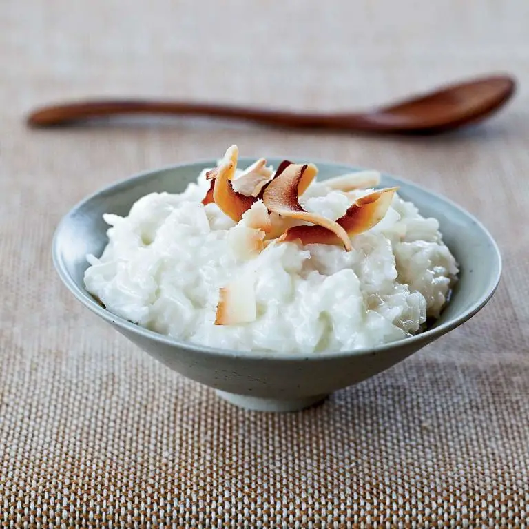 Steamed Coconut Milk Rice Pudding