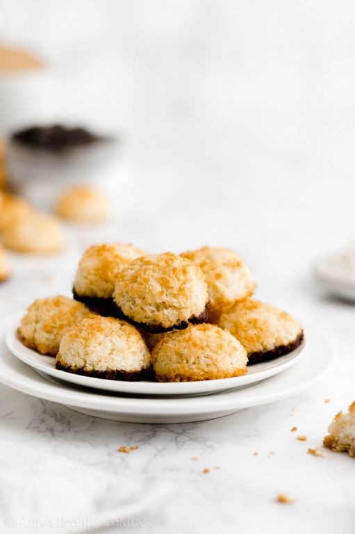 Stevia-Sweetened Coconut Macaroons