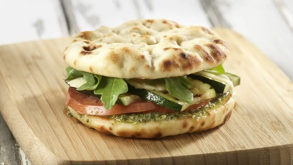 Stonefire Naan Panini with Mozzarella and Pesto