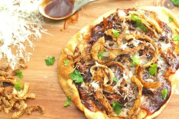 Stonefire Naan with BBQ Pulled Pork