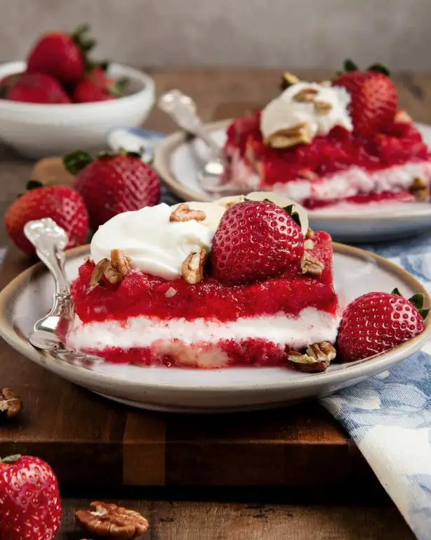 Strawberry Cream Cheese Congealed Salad
