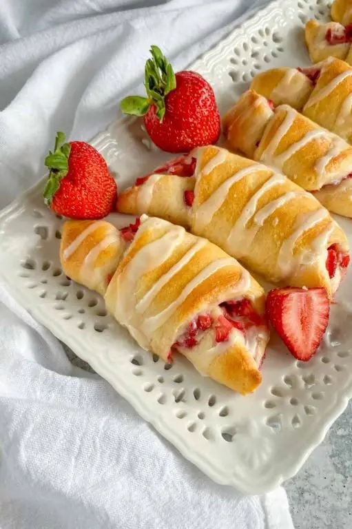 Strawberry Cream Cheese Crescent Rolls