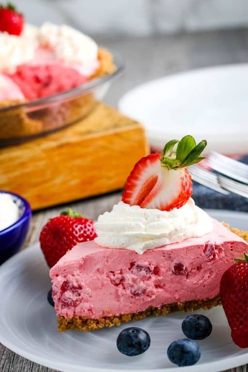 Strawberry Jello Cool Whip Delight