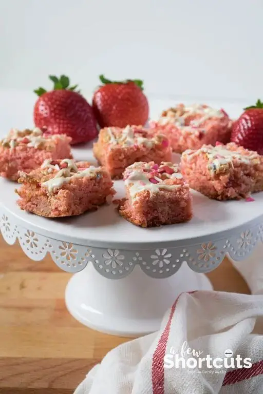 Strawberry Shortcake Magic Bars