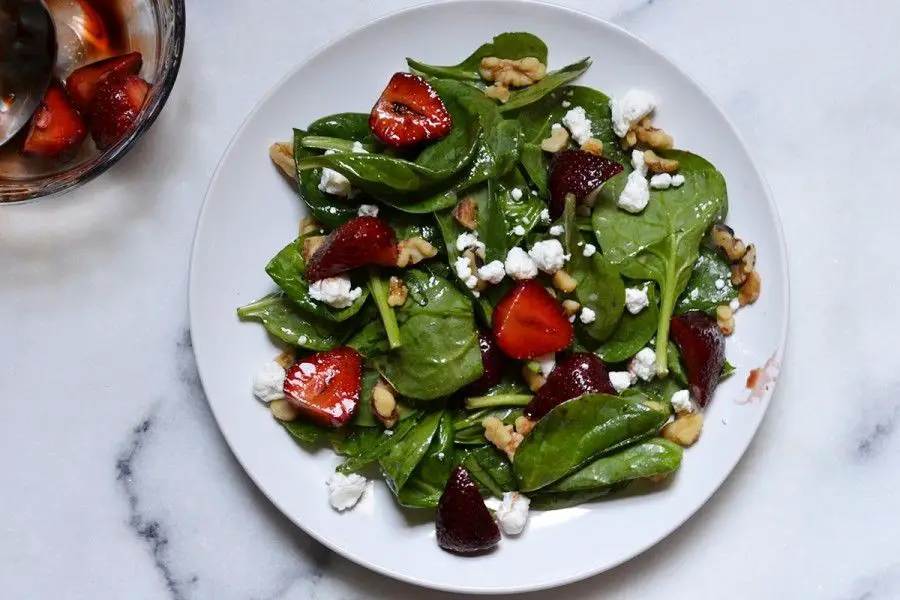 Strawberry Spinach Salad with Balsamic Ice Cream Glaze