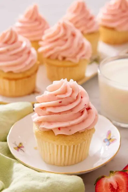 Strawberry Whipped Buttercream Frosting