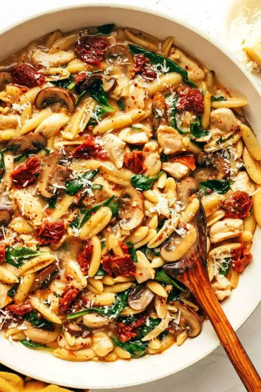 Sun-Dried Tomato Pasta