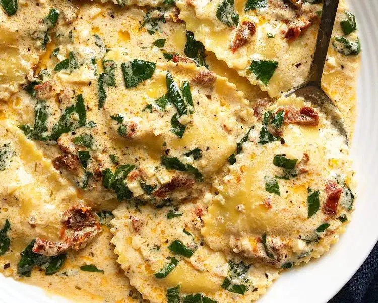 Sun-Dried Tomato and Spinach Rana Pasta