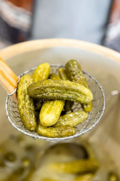 Sweet Dill Pickle Spears with Mustard Seeds