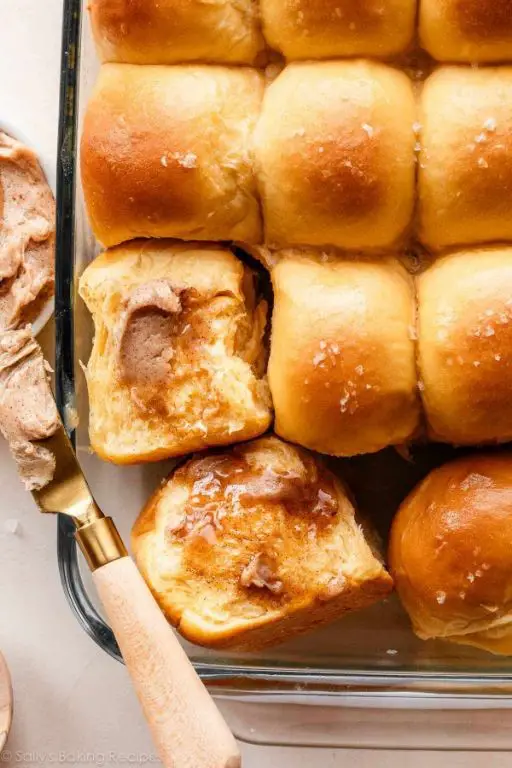Sweet Potato Dinner Rolls