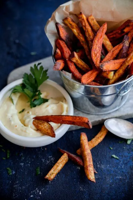 Sweet Potato Wedges with Garlic Aioli