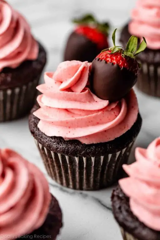 Sweet Strawberry Frosting