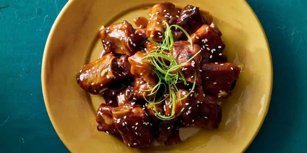 Sweet and Savory Worcestershire Ribs
