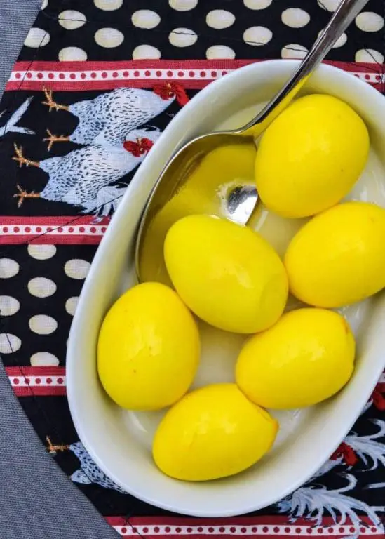Sweet and Sour Pickled Eggs
