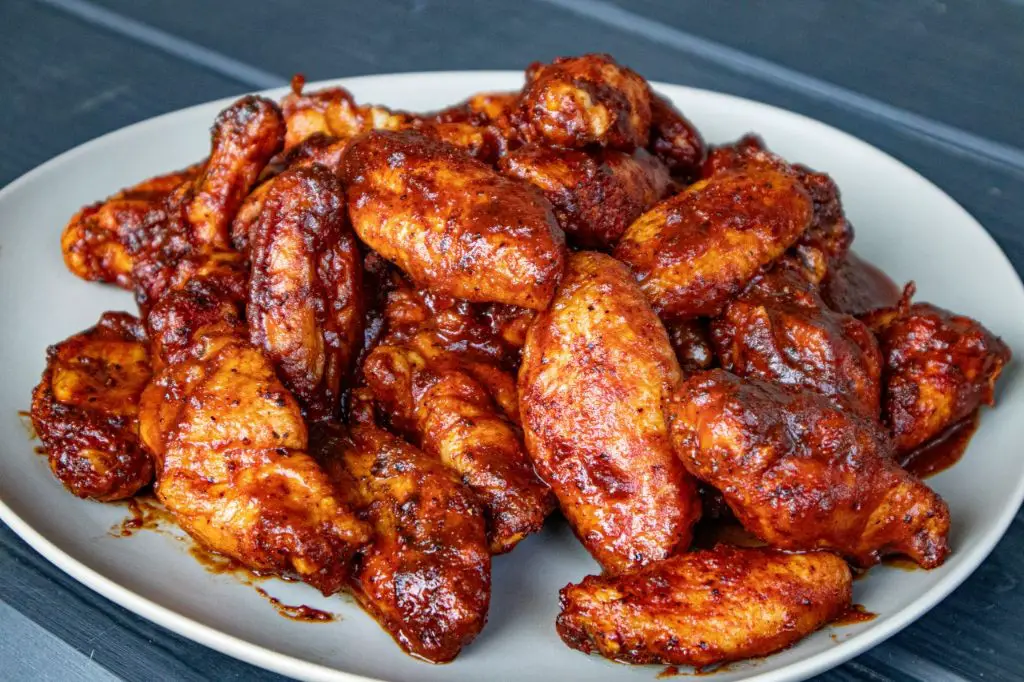 Sweet and Tangy BBQ Hot Wing Sauce