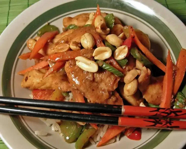 Szechuan Chicken with Peanuts