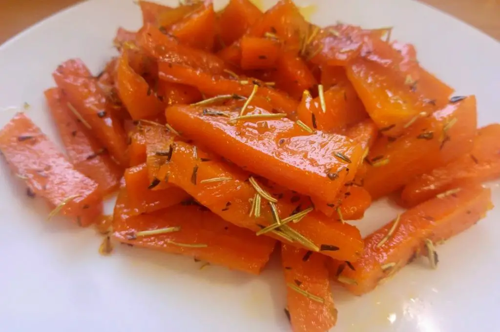 Tangerine and Honey Glazed Carrots