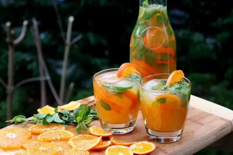 Tangerine and Mint Mojito