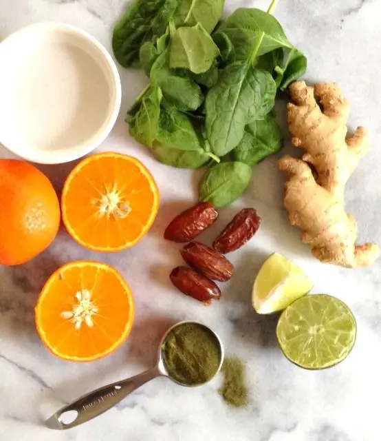 Tangerine and Spinach Smoothie