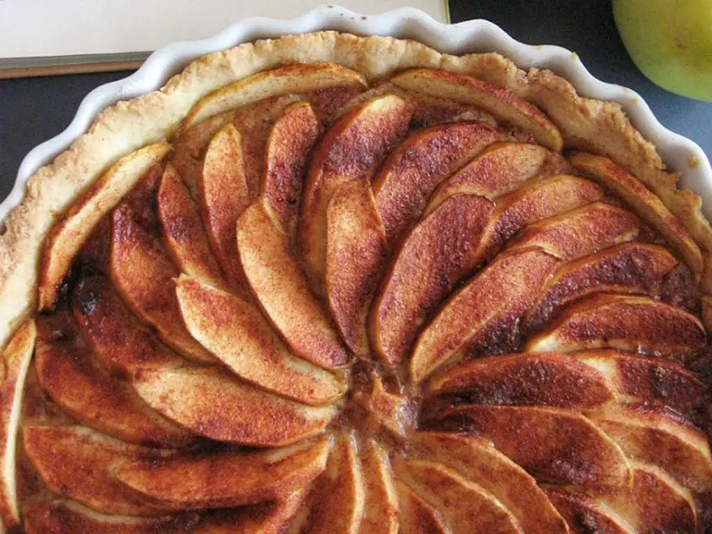 Tarte aux Pommes (Apple Pie)