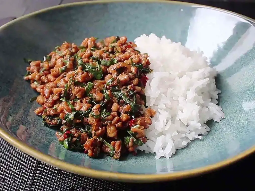 Thai Basil Chicken with Brown Rice