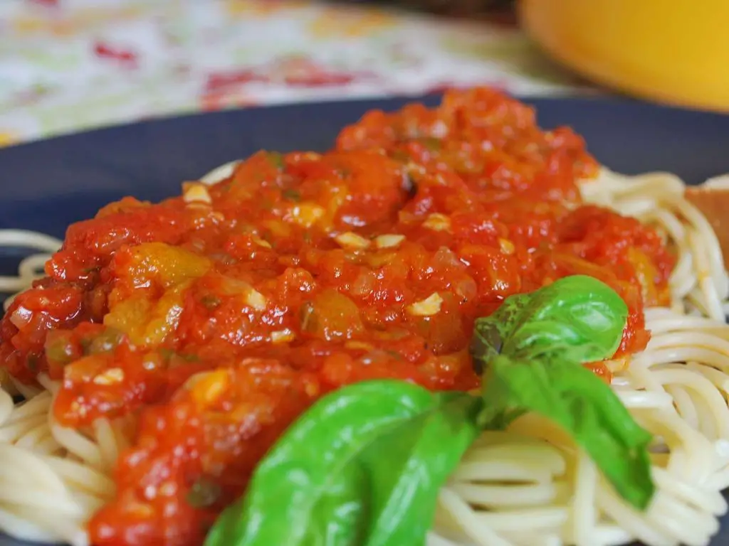 Tomato and Basil Sauce