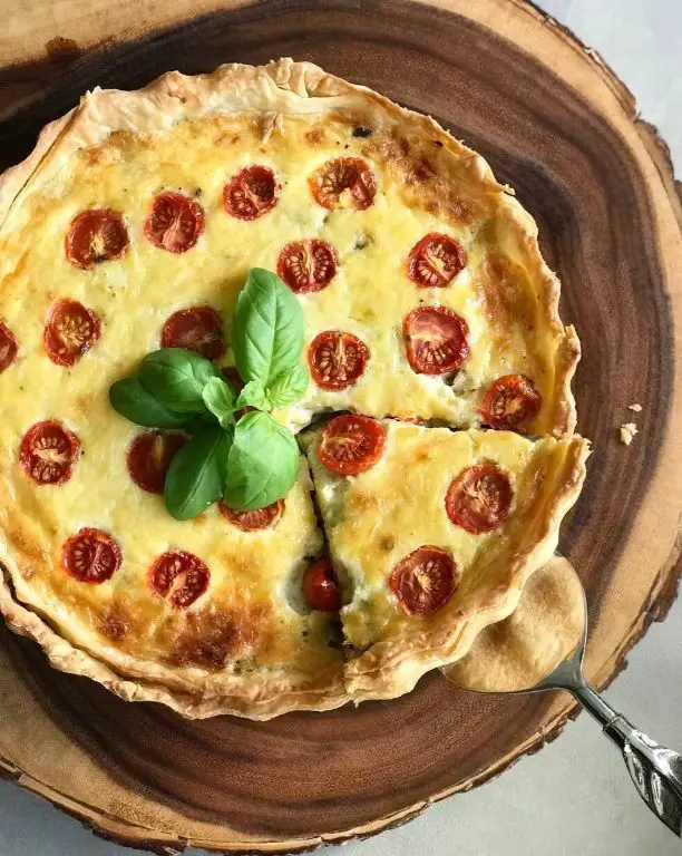 Tomato and Mushroom Quiche