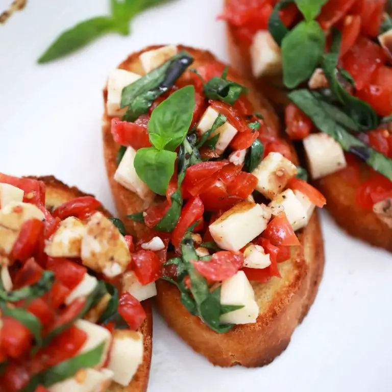 Tomato and Oregano Bruschetta