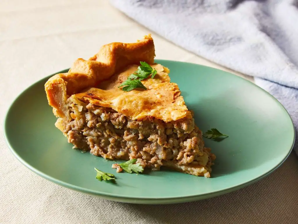 Tourtière (French Canadian Meat Pie)