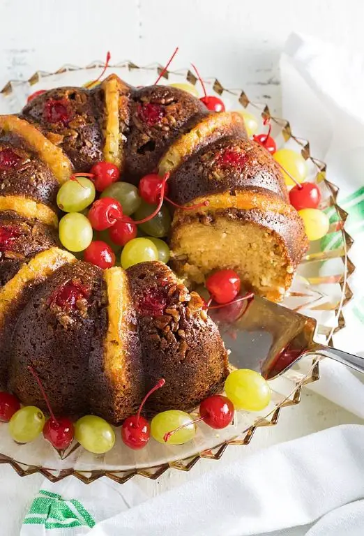 Tropical Mango Rum Cake