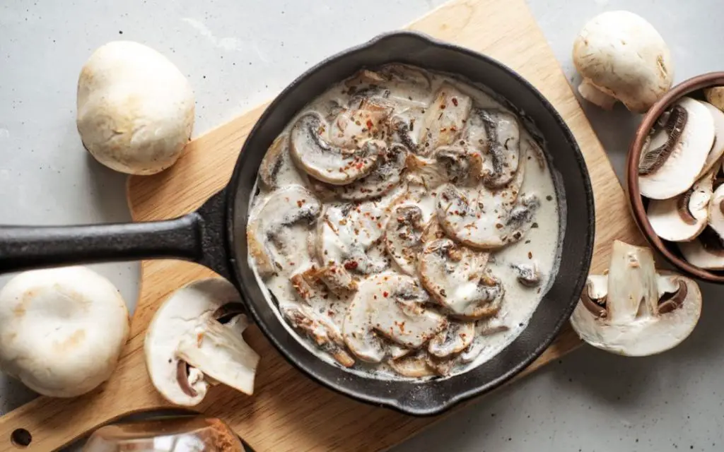 Truffle Hearts of Palm Pasta with Mushrooms