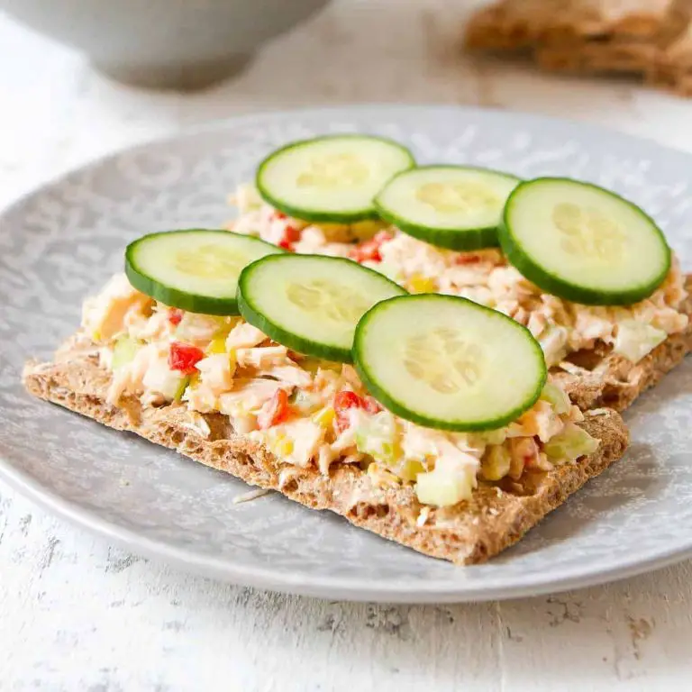 Tuna Salad Crackers with Cucumber Slices