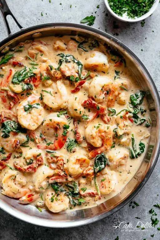Tuscan Garlic Shrimp Pasta