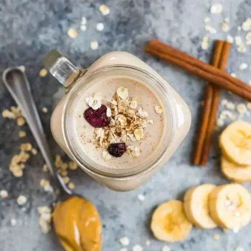 Vanilla Almond Oatmeal Smoothie