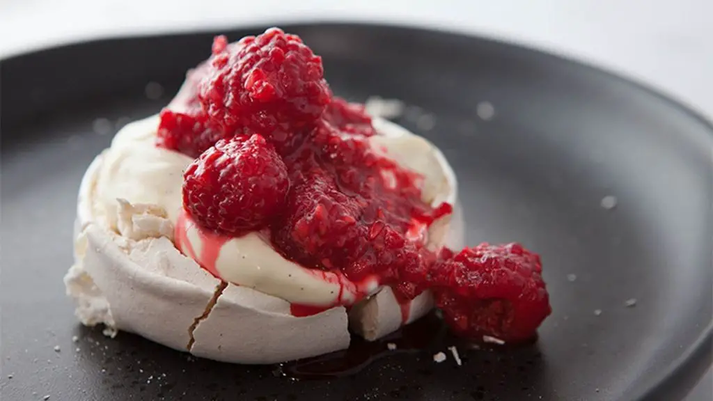 Vanilla Bean Pavlova with Raspberry Coulis