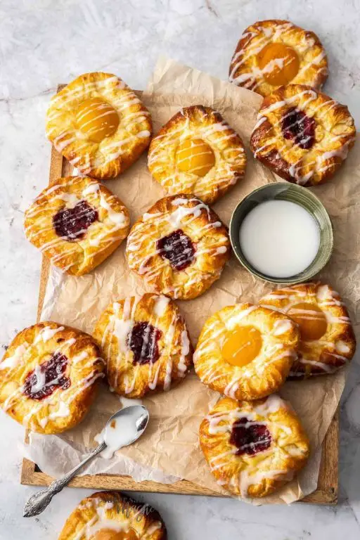 Vanilla Custard Puff Pastry Danish