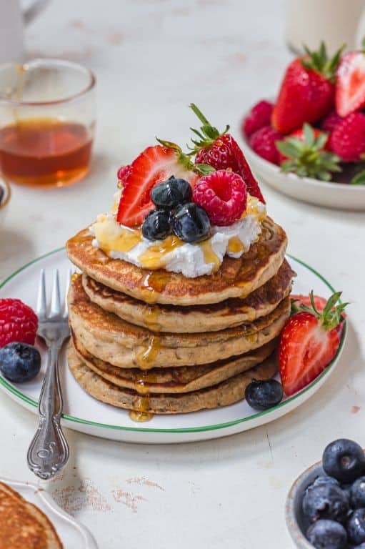 Vanilla Protein Pancakes with Fresh Berries