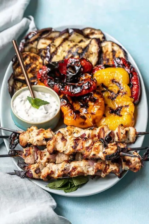 Varavah Kebabs with Yogurt Dip