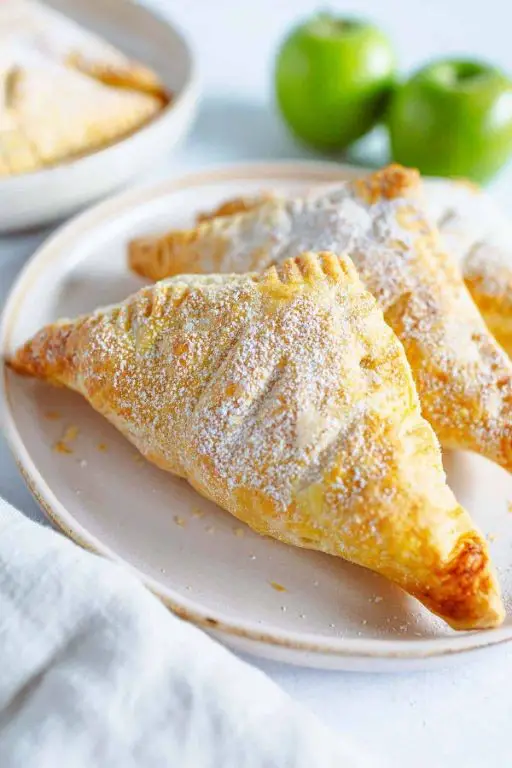 Vegan Apple Cinnamon Puff Pastry Turnovers