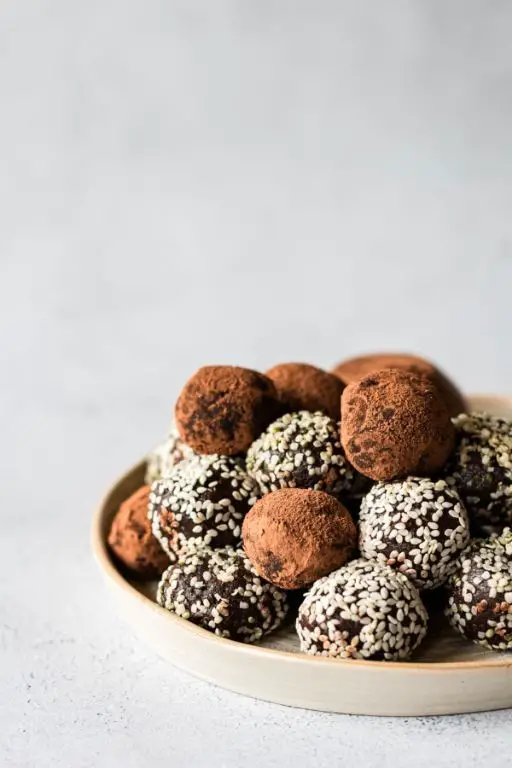 Vegan Date and Tahini Bliss Balls