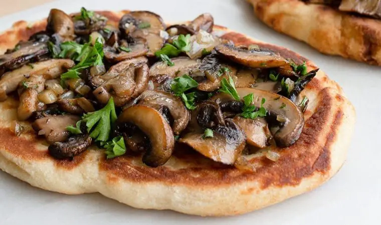 Vegan Flatbread with Mushroom and Thyme