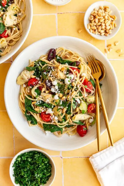 Vegan Mediterranean Pasta with Olives and Tomatoes
