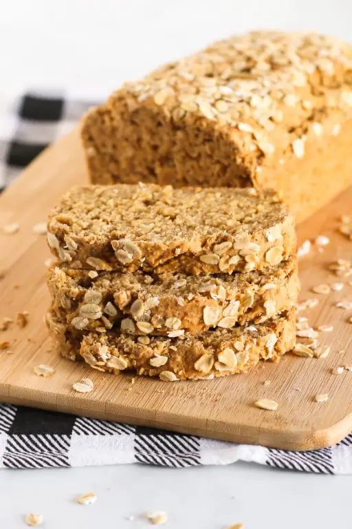 Vegan Oatmeal Bread
